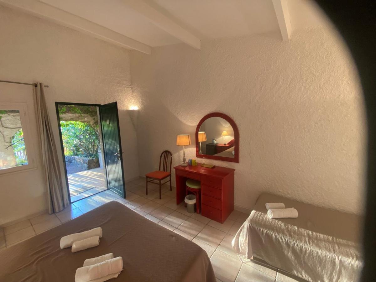 Les Lodges De La Plage U Dragulinu 사리 솔렌자라 외부 사진