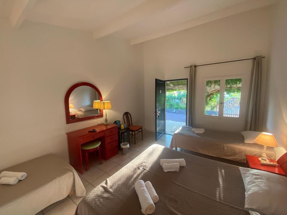 Les Lodges De La Plage U Dragulinu 사리 솔렌자라 외부 사진